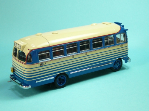 171217_3 日産バス 1951